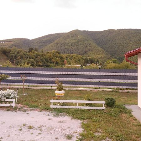 Apartman Visoko-Oaza Mira Exterior photo